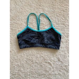 Lululemon Flow Y sports Bra, size 8